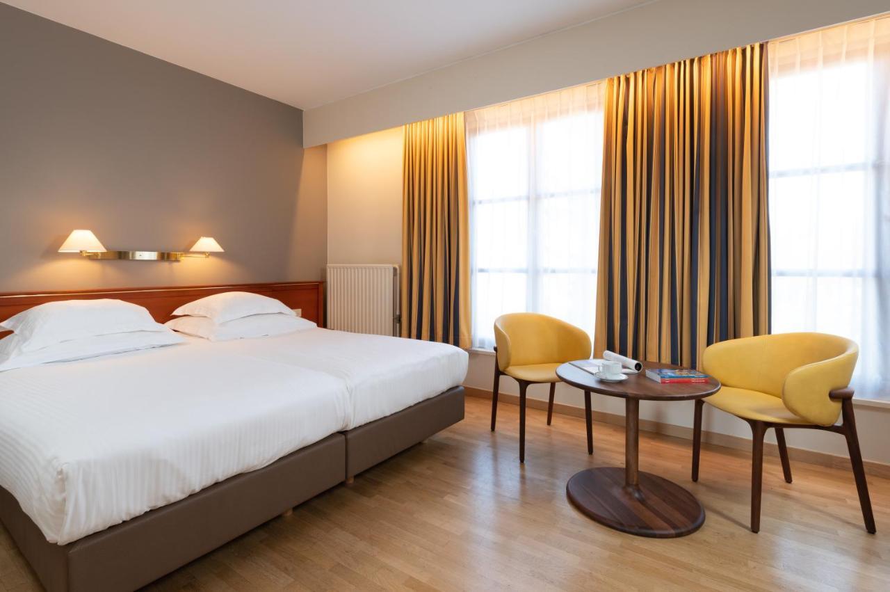 Superior Double or Twin Room Canal View
