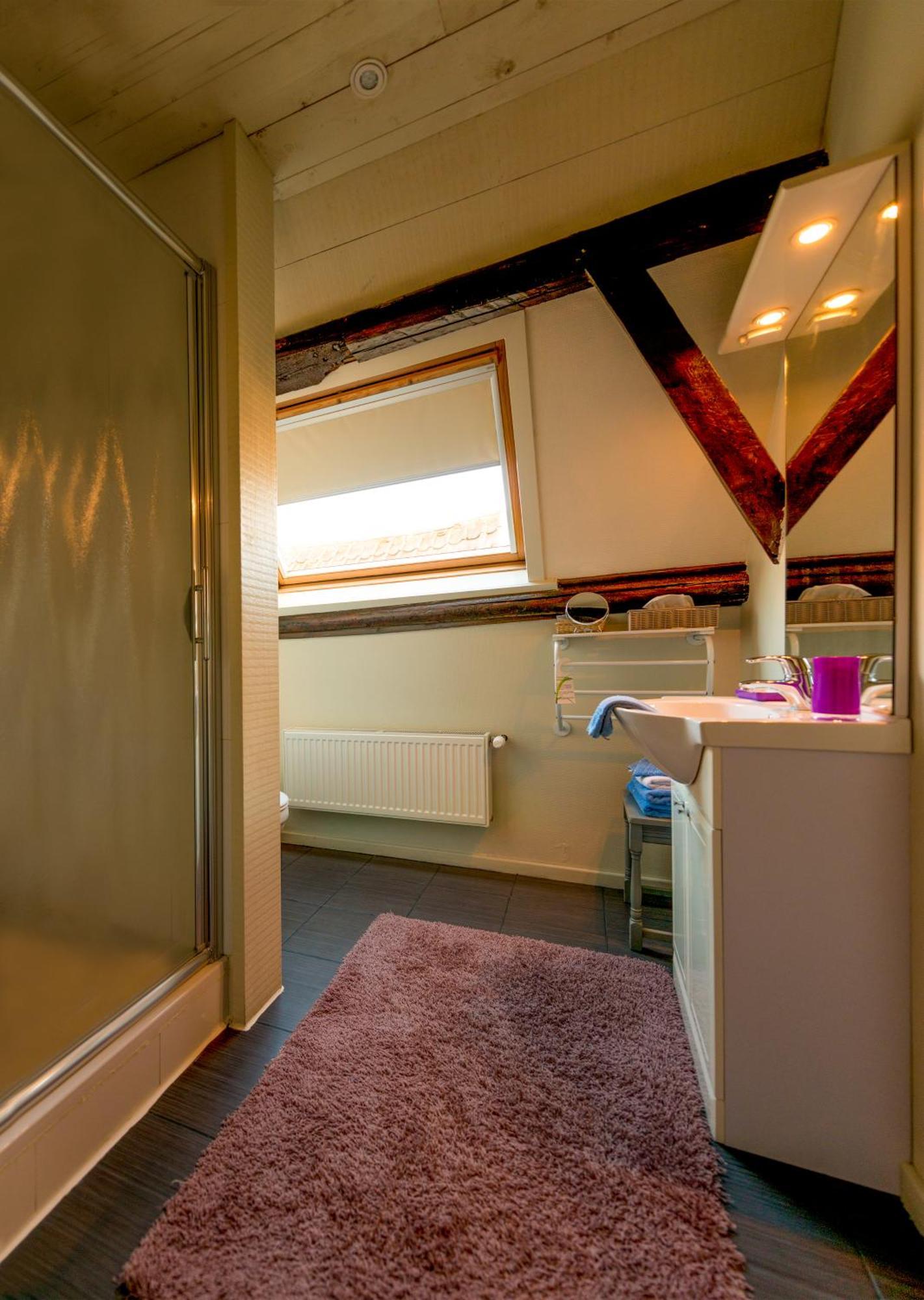 Duplex Room,1758306693:JPEG